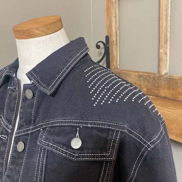 Nasty gal take control of the stitch-Uation diamanté denim cropped jacket size 6 - Picture 4 of 11